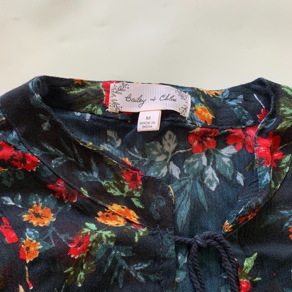 BAILEY + CHLOE Boho Floral Blouse Size Medium - Picture 4 of 6